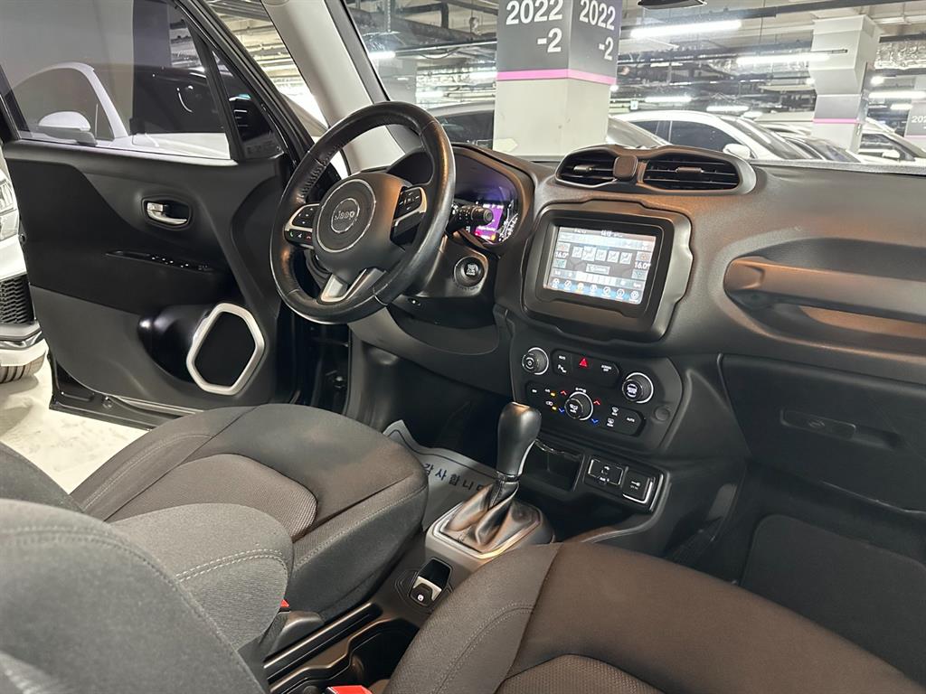 Jeep Renegade - Vista 9