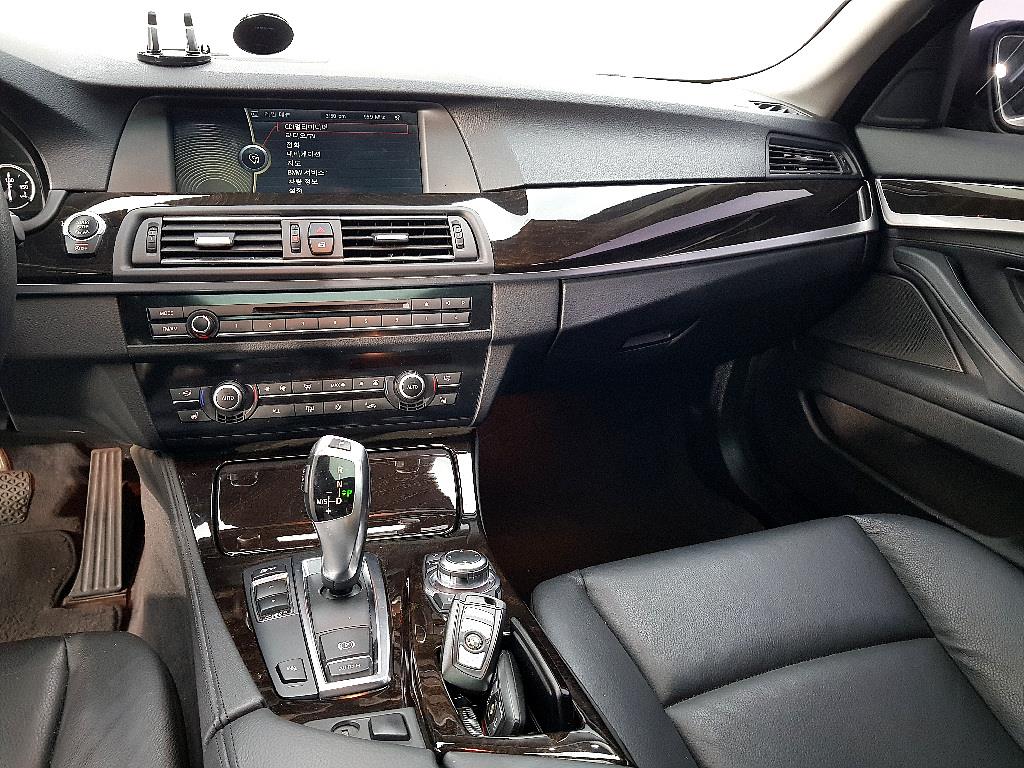 BMW 5 Series - Vista 10