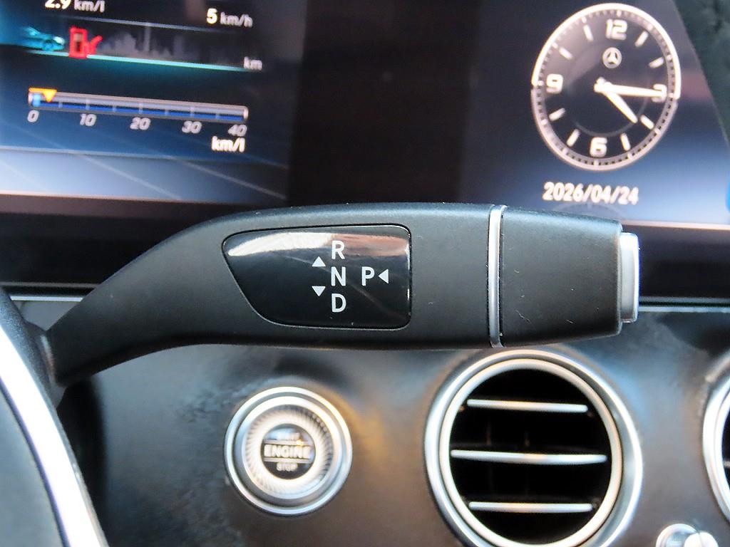 Mercedes Benz E class - Vista 11