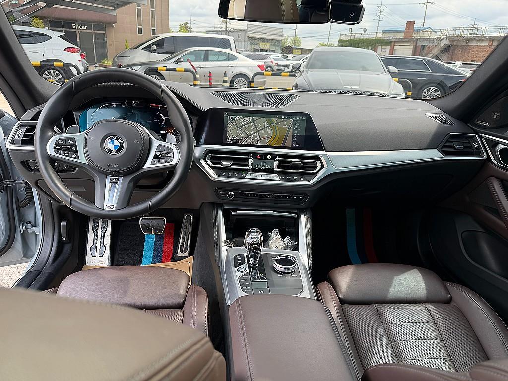 BMW 4 Series - Vista 5