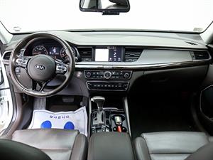 KIA K7 - Vista 10