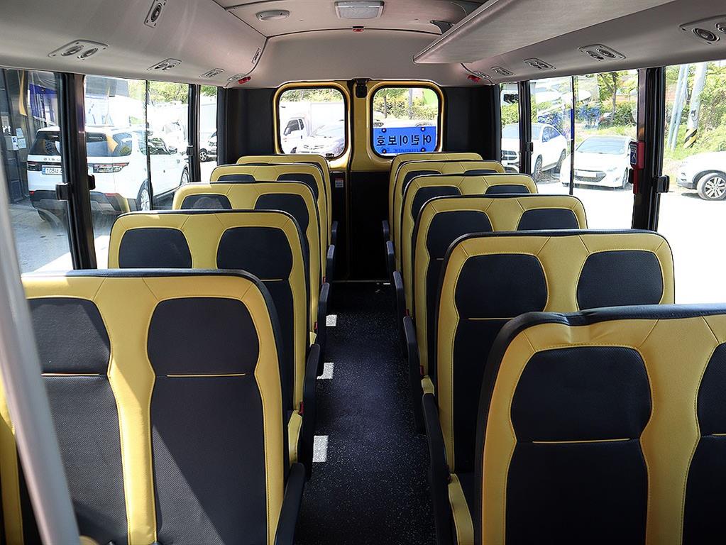 medium and large bus Hyundai bus 2022 Amarillo - Importación desde Corea - HF Imports Iquique - Foto 16