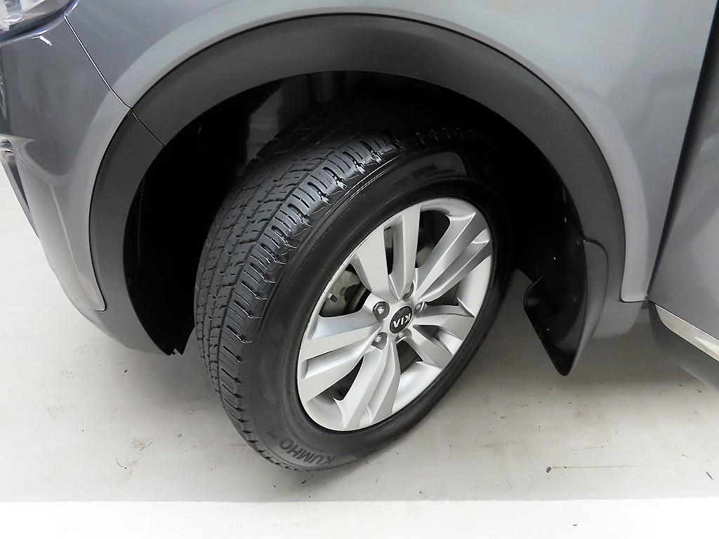 KIA Sorento 2016 Gris - Importación desde Corea - HF Imports Iquique - Foto 19