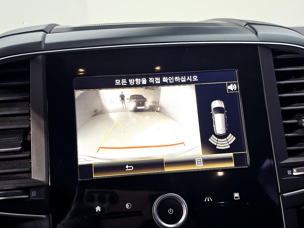 SAMSUNG QM6 2017 Blanco - Importación desde Corea - HF Imports Iquique - Foto 16