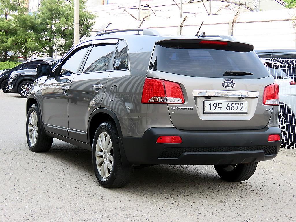 KIA Sorento - Vista 3