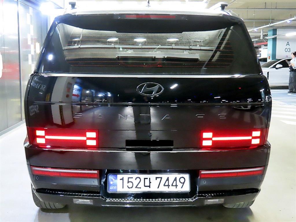 HYUNDAI Santa Fe - Vista 5
