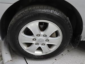 HYUNDAI Starex - Vista 10