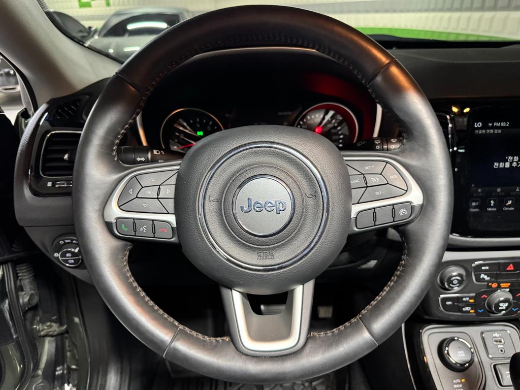 Jeep Compass - Vista 10