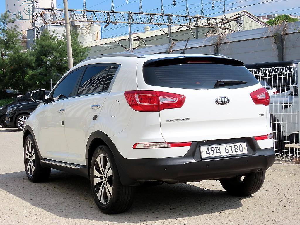 KIA Sportage - Vista 3