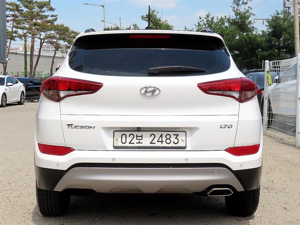 HYUNDAI Tucson - Vista 4