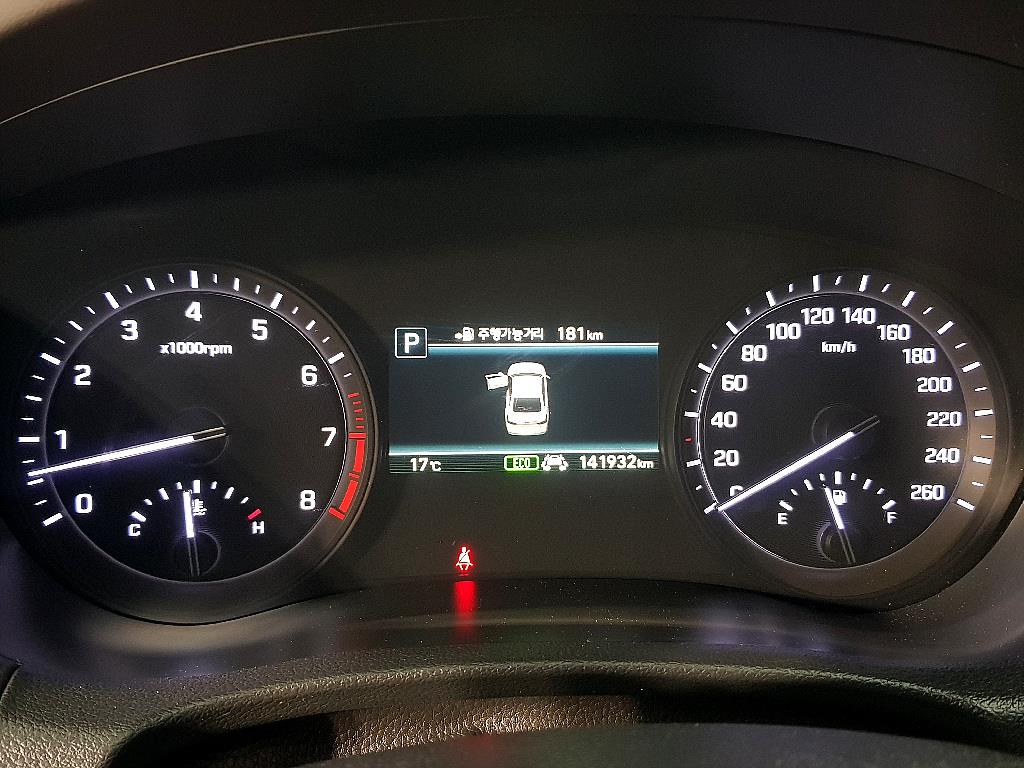 Genesis G80 - Vista 7