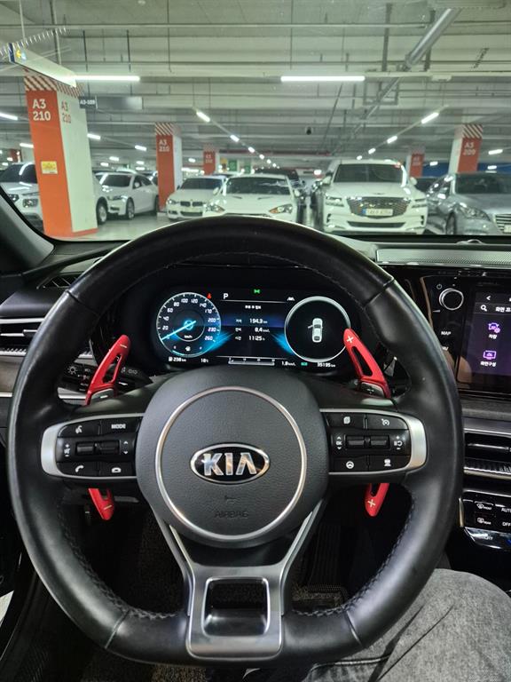 KIA K5 - Vista 7