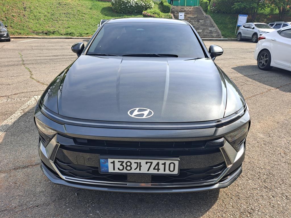 HYUNDAI Sonata - Vista 3