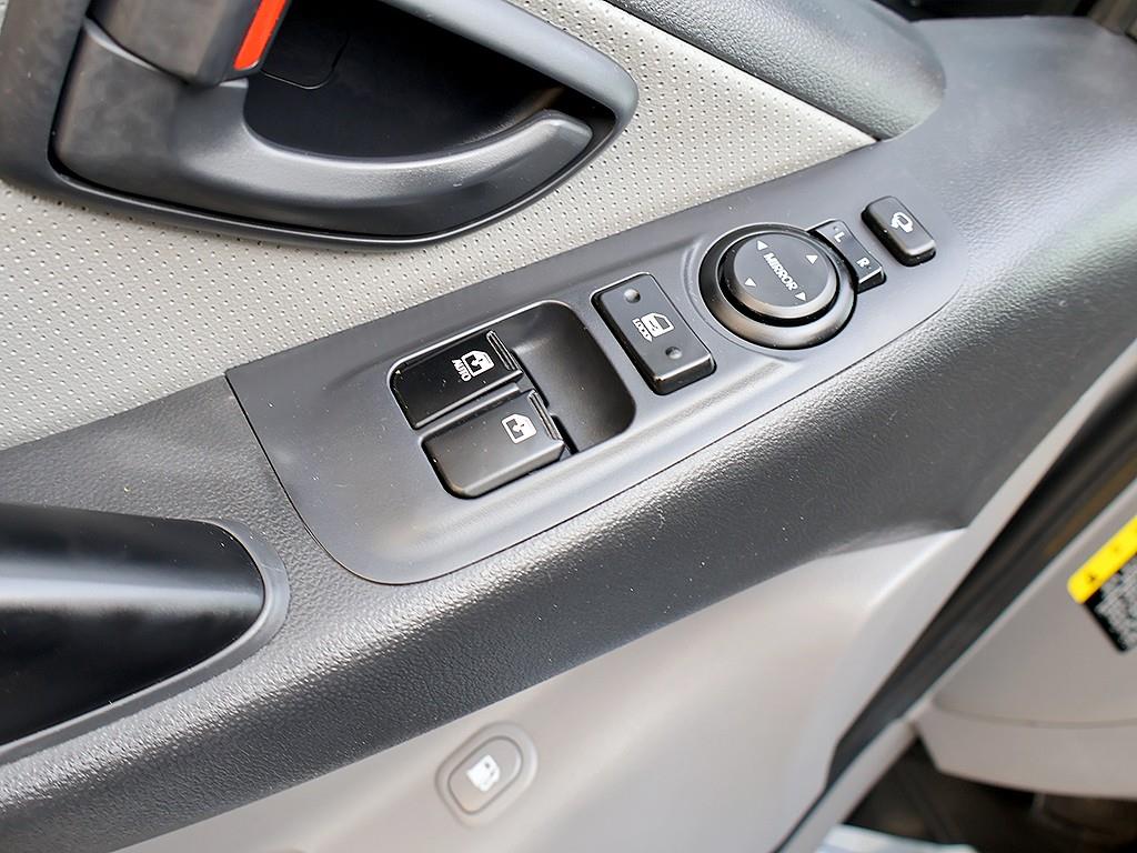 HYUNDAI Starex 2020 Gris - Importación desde Corea - HF Imports Iquique - Foto 10