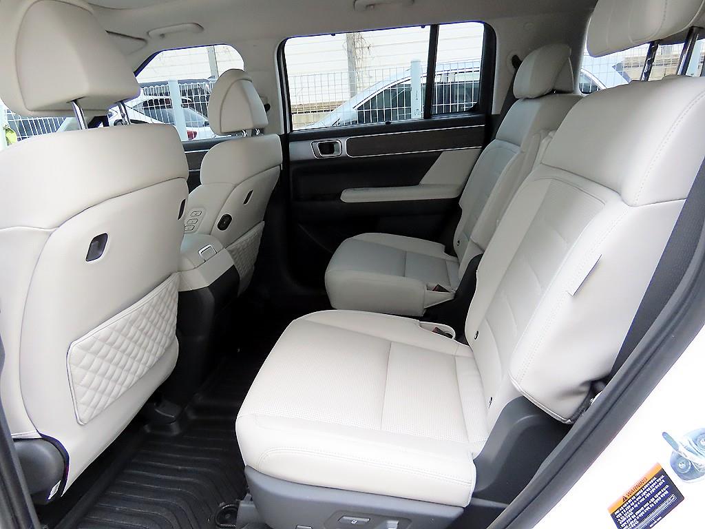 HYUNDAI Santa Fe - Vista 6