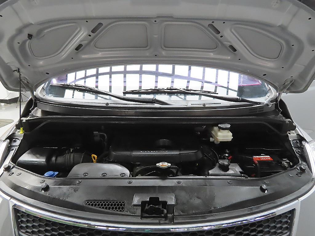 HYUNDAI Starex 2015 Gris - Importación desde Corea - HF Imports Iquique - Foto 8