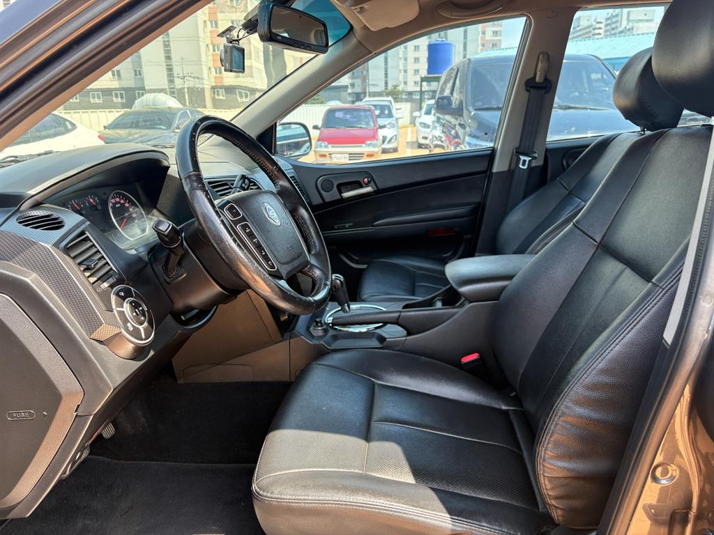 Ssangyong Korando - Vista 10