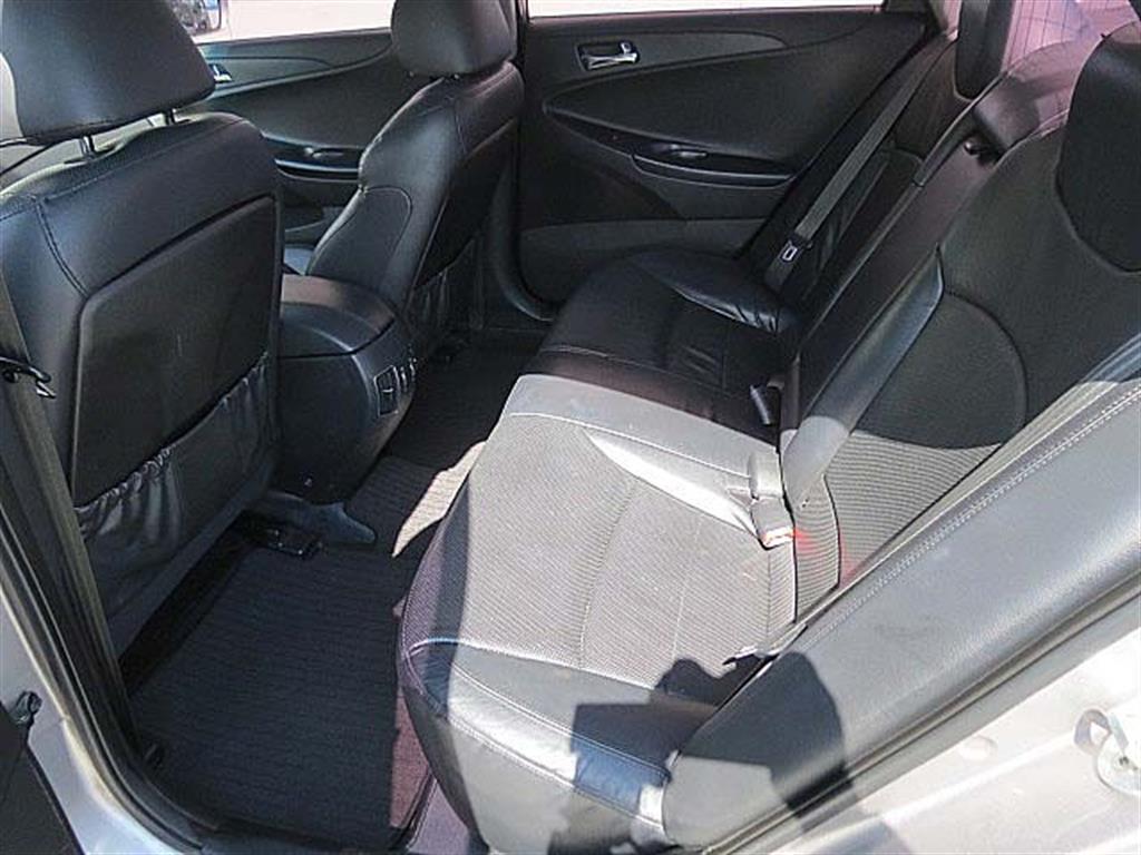 HYUNDAI Sonata 2011 Gris - Importación desde Corea - HF Imports Iquique - Foto 7
