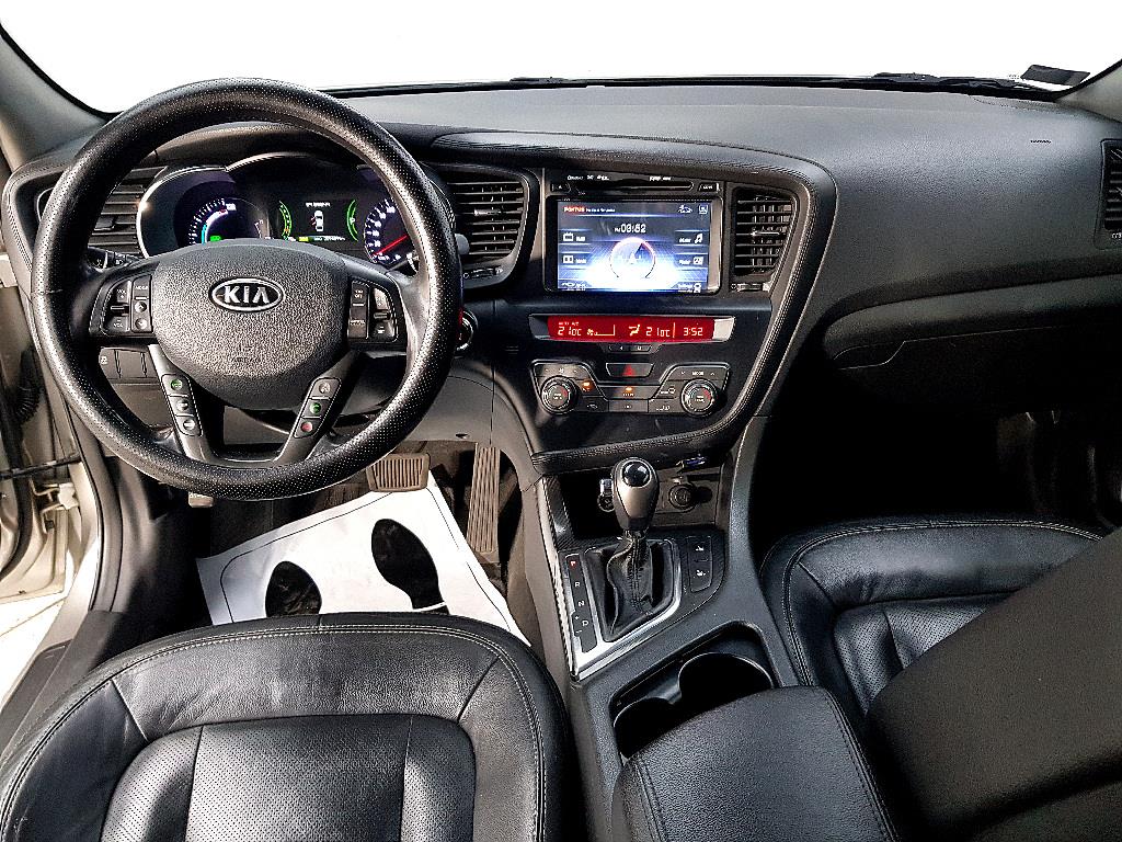 KIA K5 - Vista 5