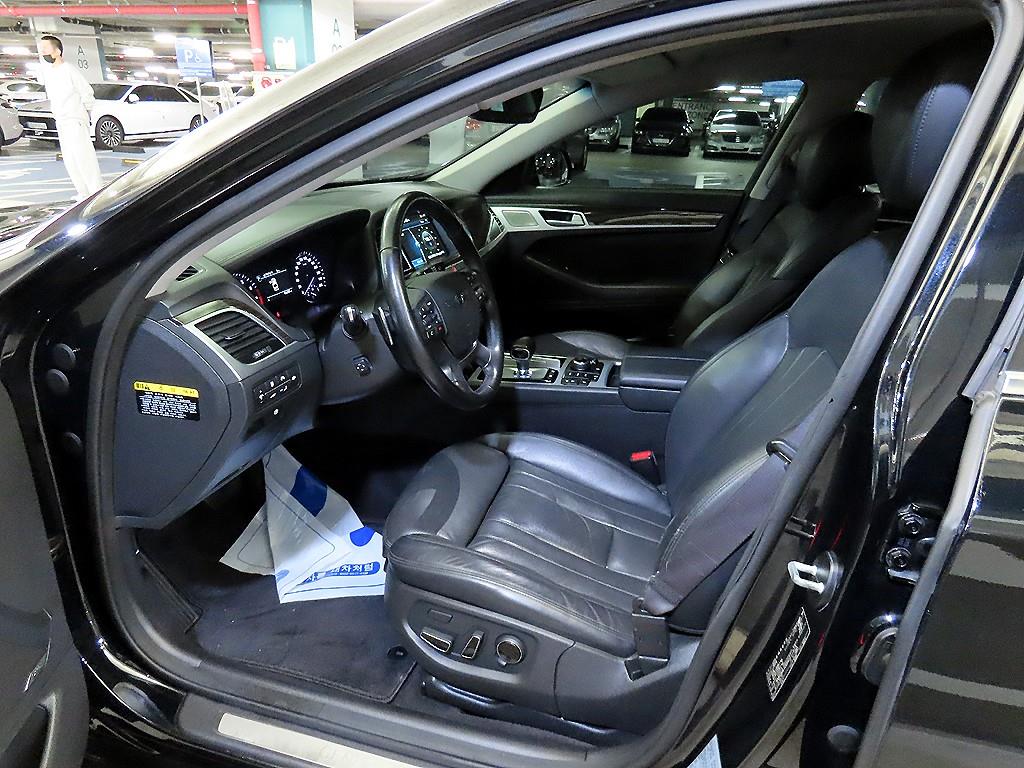 Genesis G80 - Vista 6