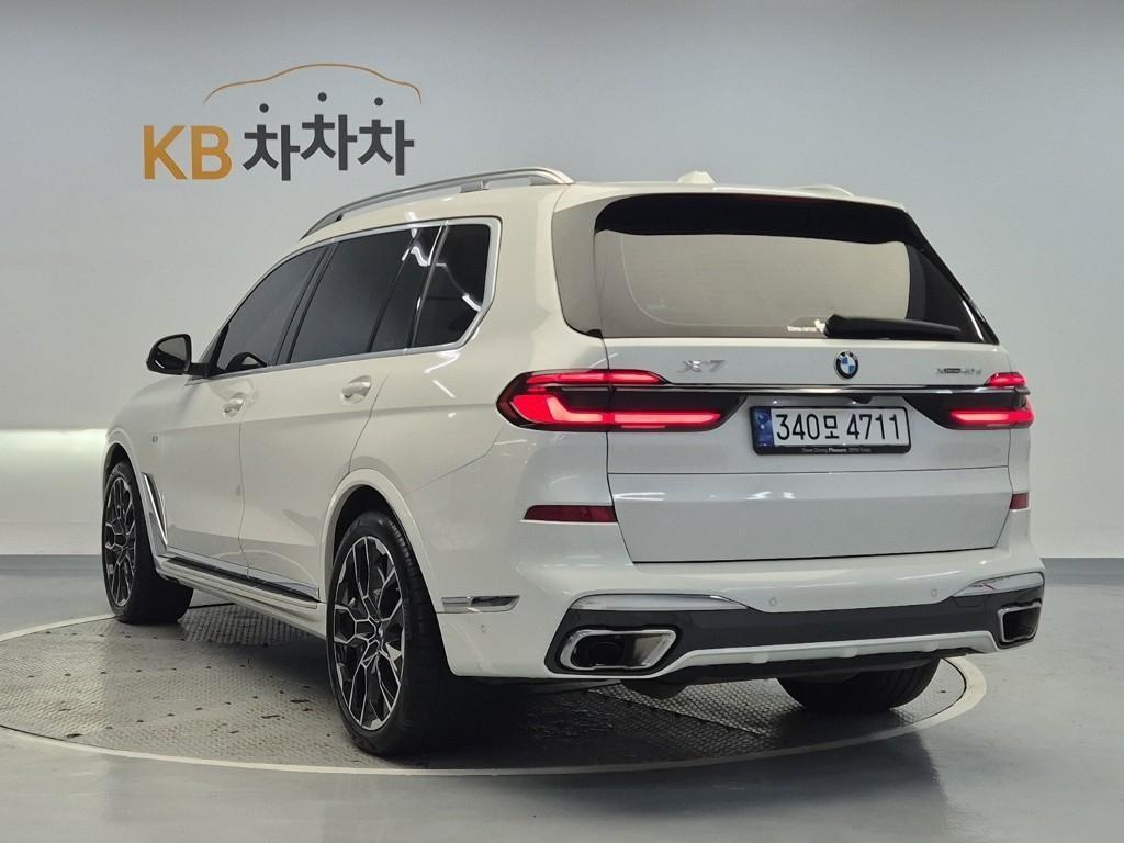 BMW X7 - Vista 2