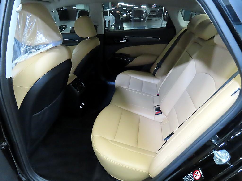 KIA K7 - Vista 7