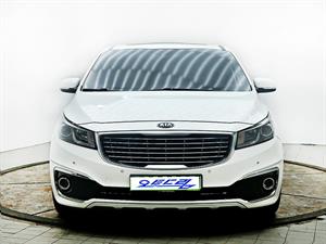 KIA Carnival - Vista 2