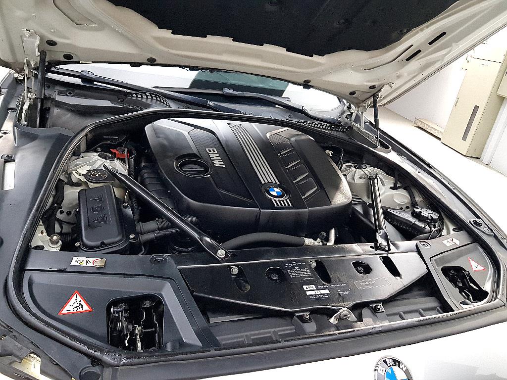 BMW 5 Series - Vista 6