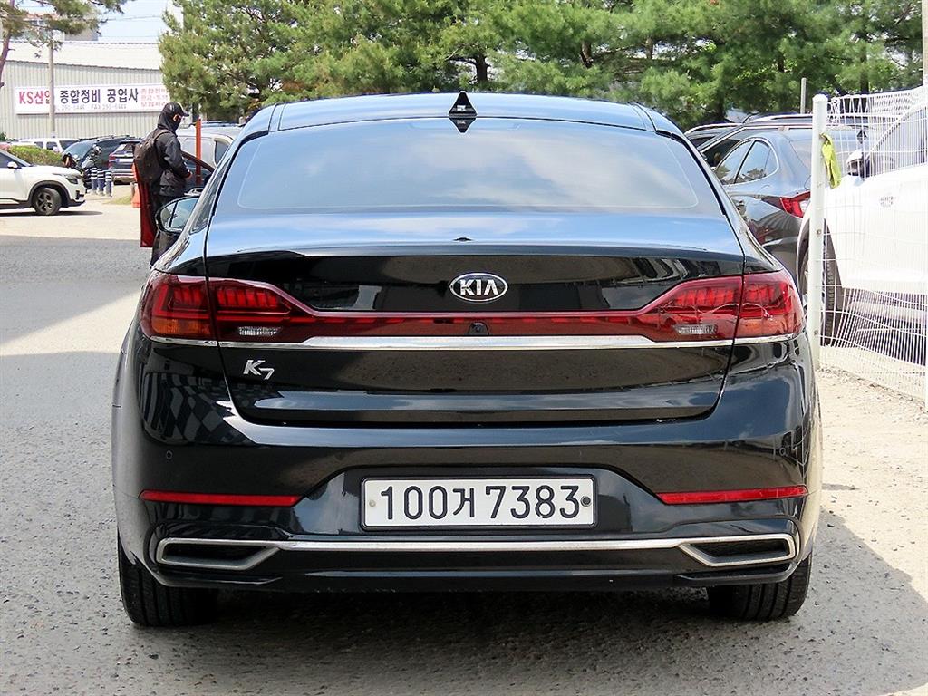 KIA K7 - Vista 4