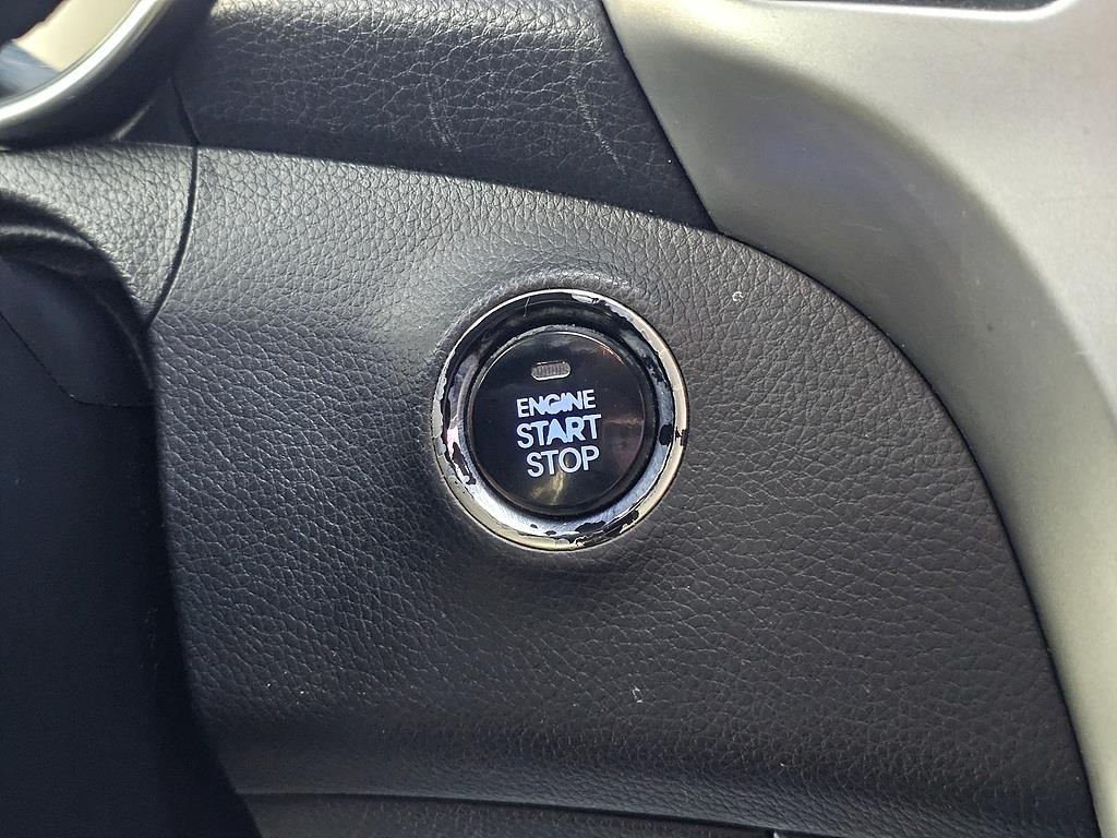 HYUNDAI i30 2014 Plateado - Importación desde Corea - HF Imports Iquique - Foto 16