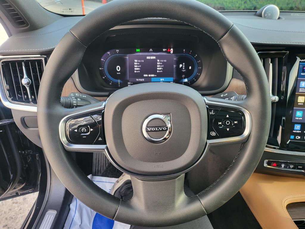 Volvo S90 - Vista 8