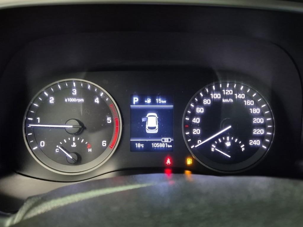 HYUNDAI Tucson - Vista 6