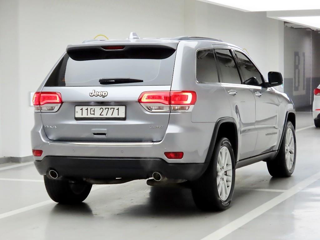 Jeep Cherokee - Vista 4