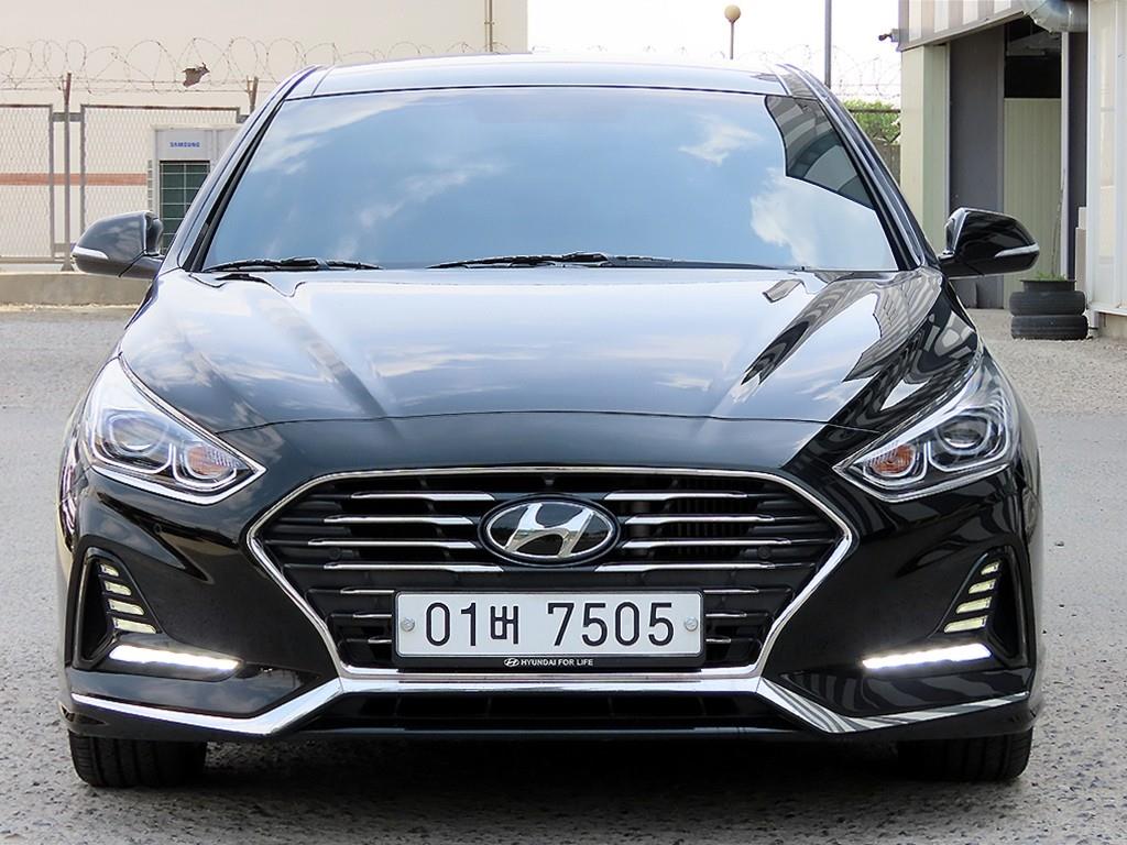HYUNDAI Sonata 2018 Negro - Importación desde Corea - HF Imports Iquique - Foto 1