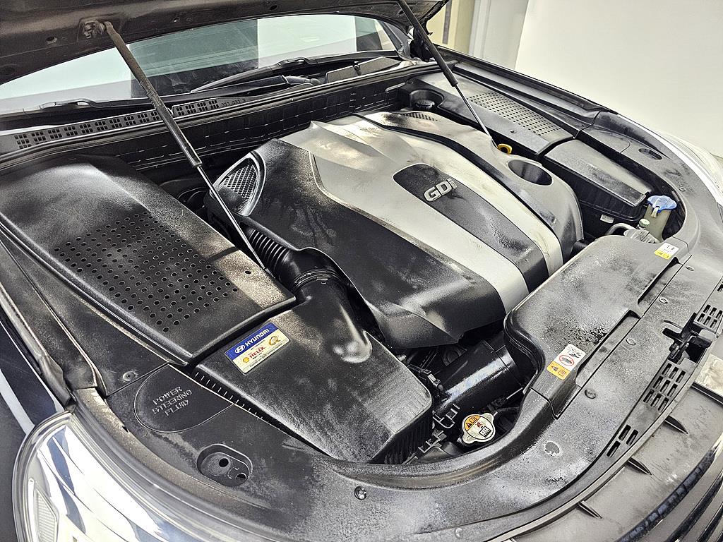 HYUNDAI Equus - Vista 6