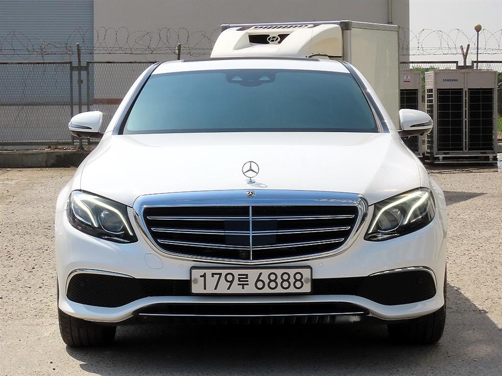 Mercedes Benz E class 2020 - Importación desde Corea - HF Imports Iquique - Foto 1
