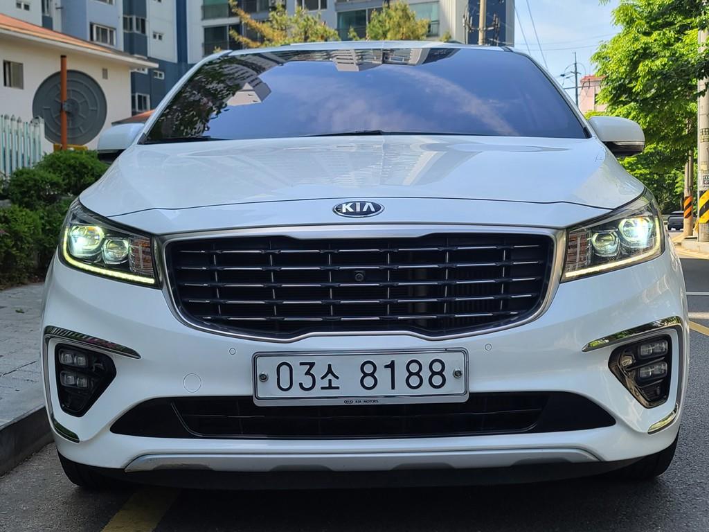 KIA Carnival 2019 - Importación desde Corea - HF Imports Iquique - Foto 1