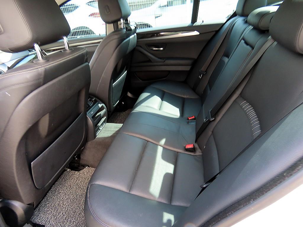 BMW 5 Series - Vista 6