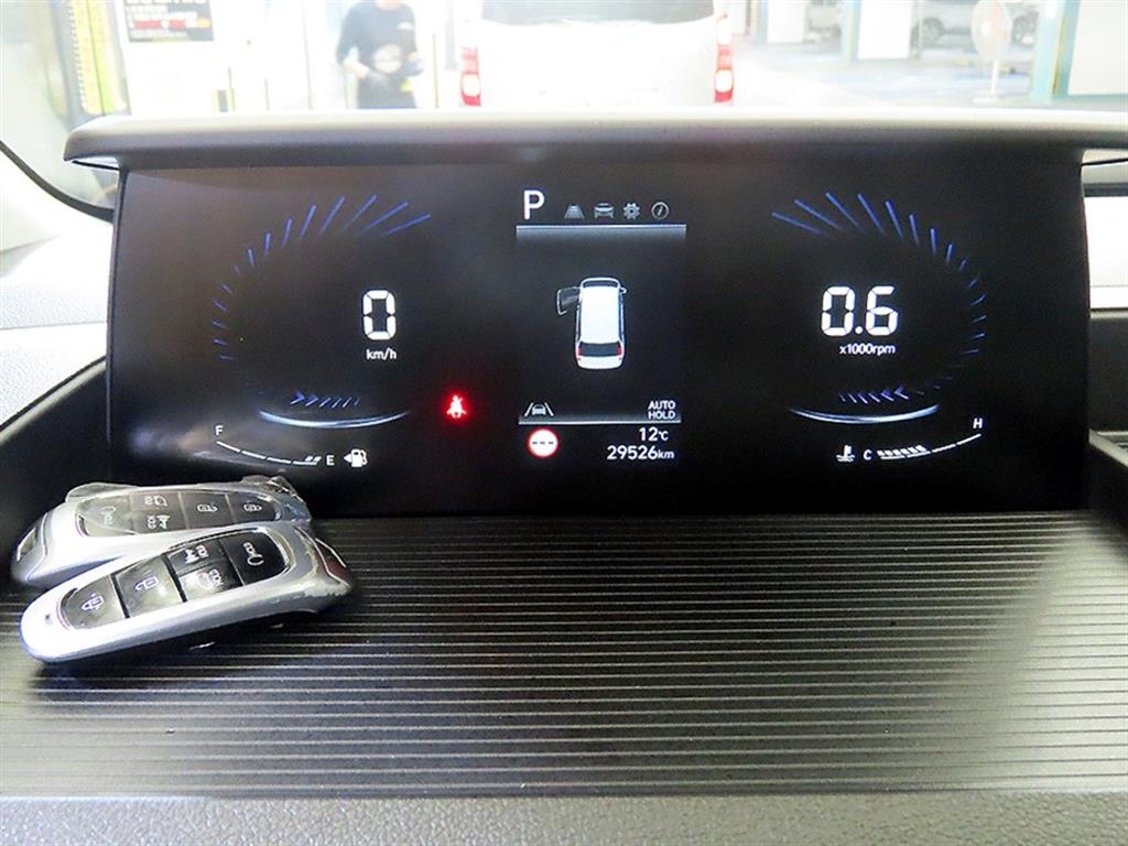 HYUNDAI Staria - Vista 10