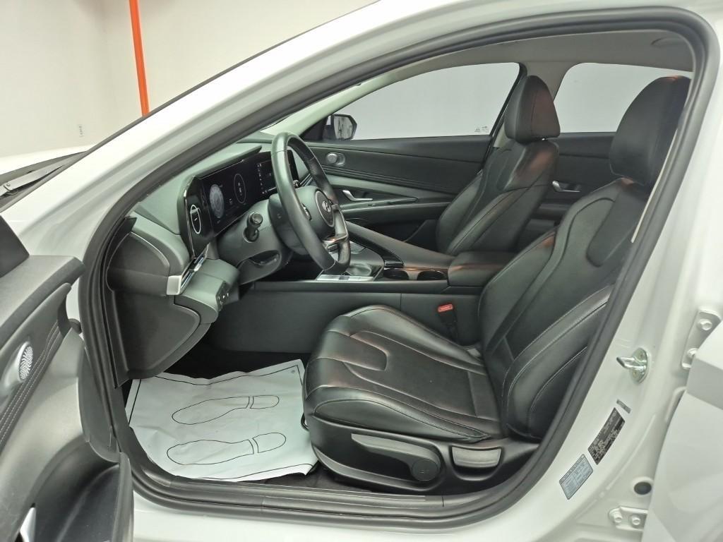 HYUNDAI Avante 2023 Blanco - Importación desde Corea - HF Imports Iquique - Foto 17