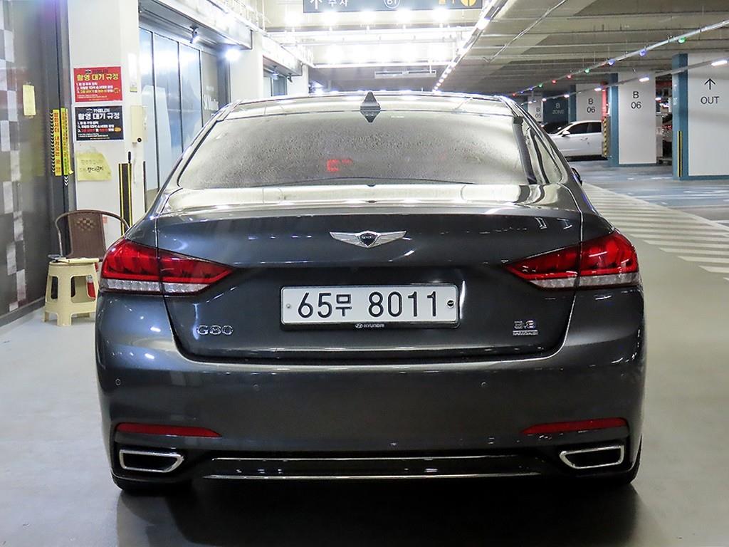 Genesis G80 - Vista 5