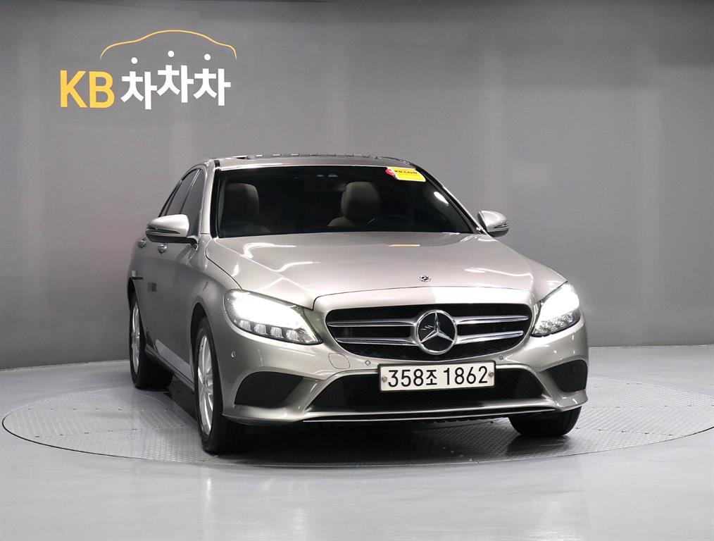 Mercedes Benz C Class - Vista 2