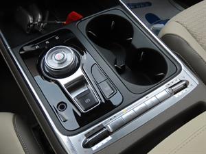 KIA Carnival - Vista 12