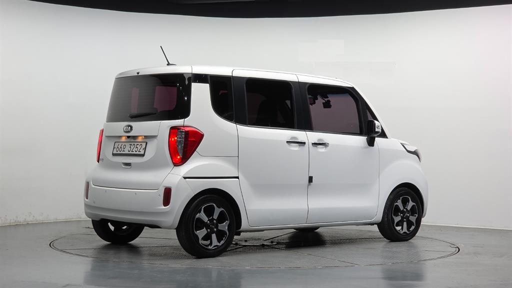KIA Ray - Vista 2