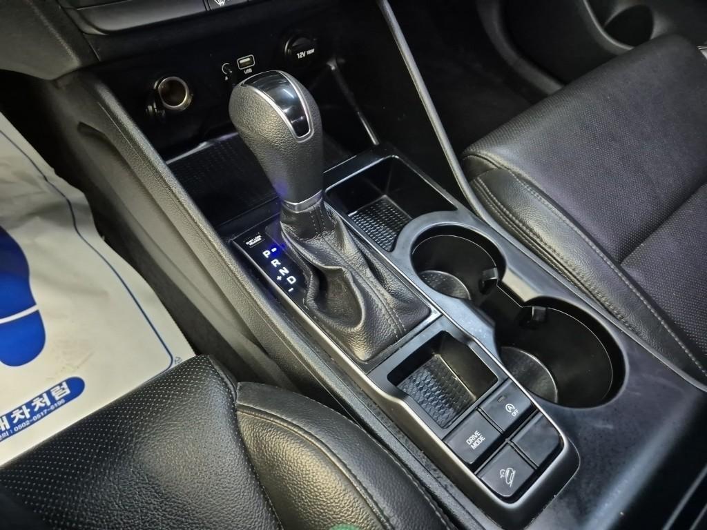 HYUNDAI Tucson - Vista 8