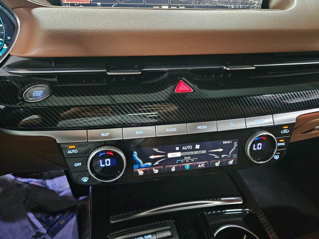 Genesis G80 - Vista 11