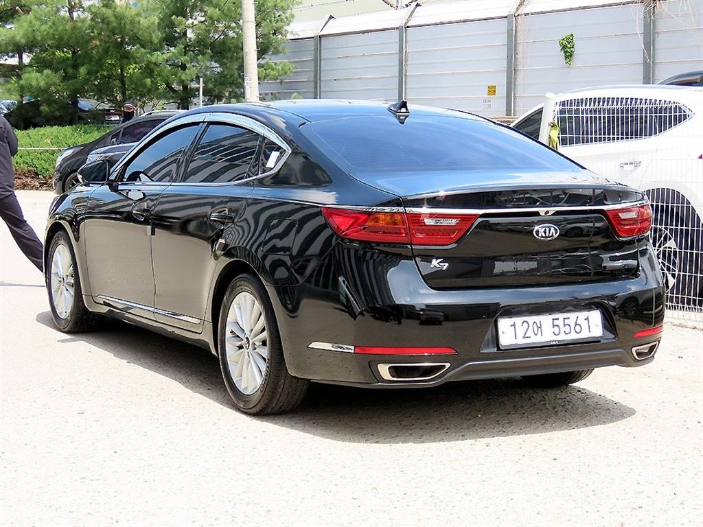 KIA K7 - Vista 3