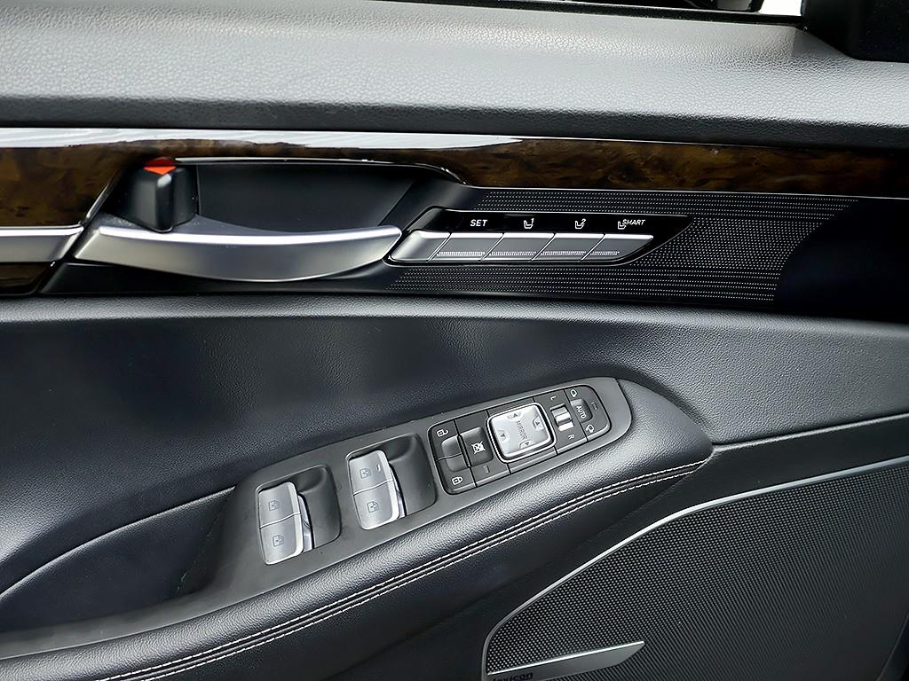 Genesis G90 2019 Negro - Importación desde Corea - HF Imports Iquique - Foto 13