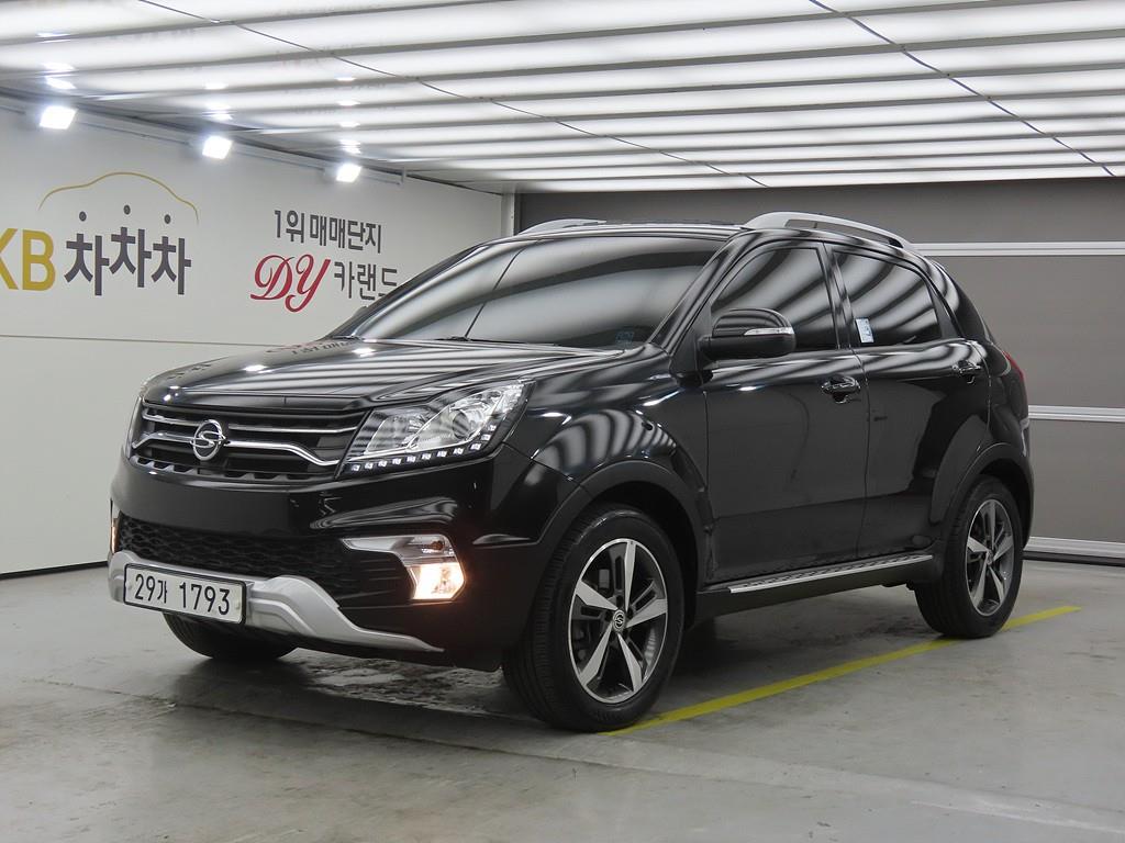 Ssangyong Korando 2017 Negro - Importación desde Corea - HF Imports Iquique - Foto 1