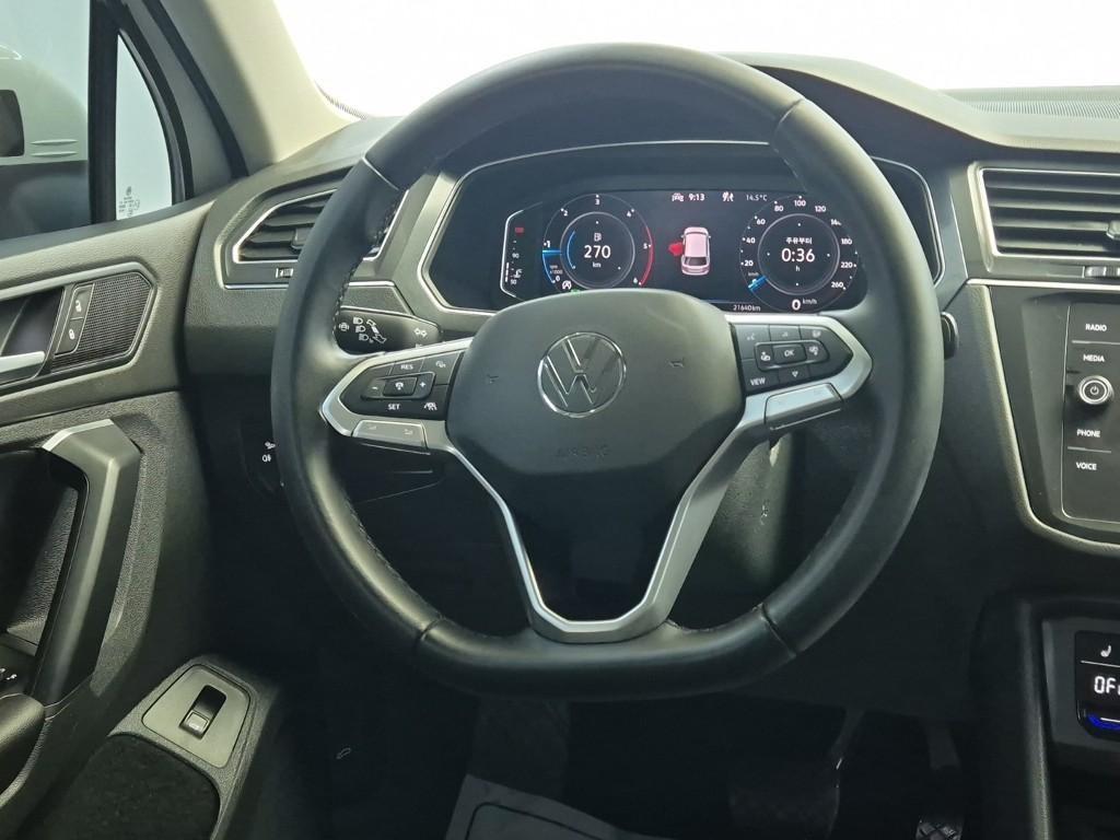 Volkswagen Tiguan - Vista 9
